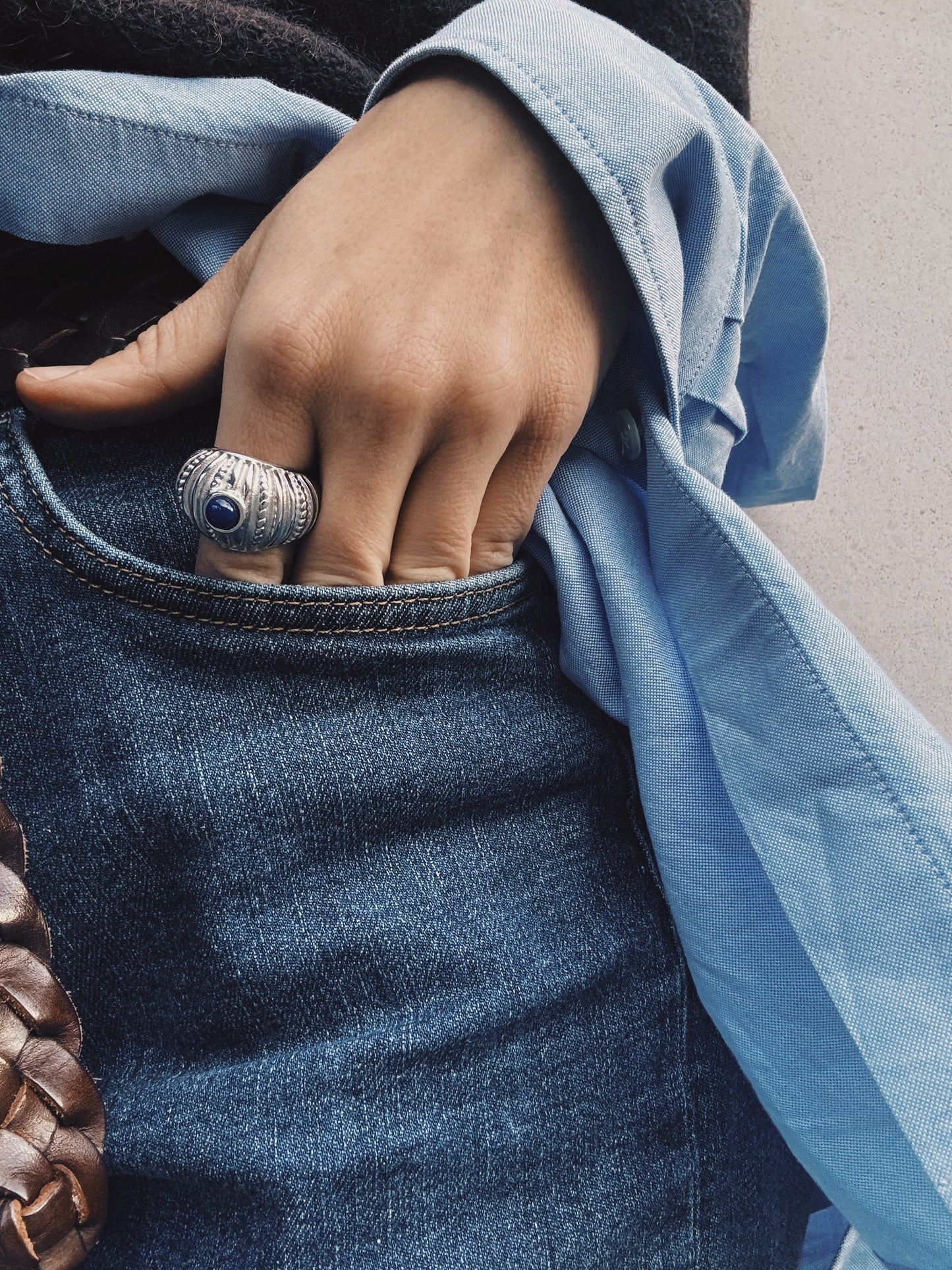 Blow your horn ring.