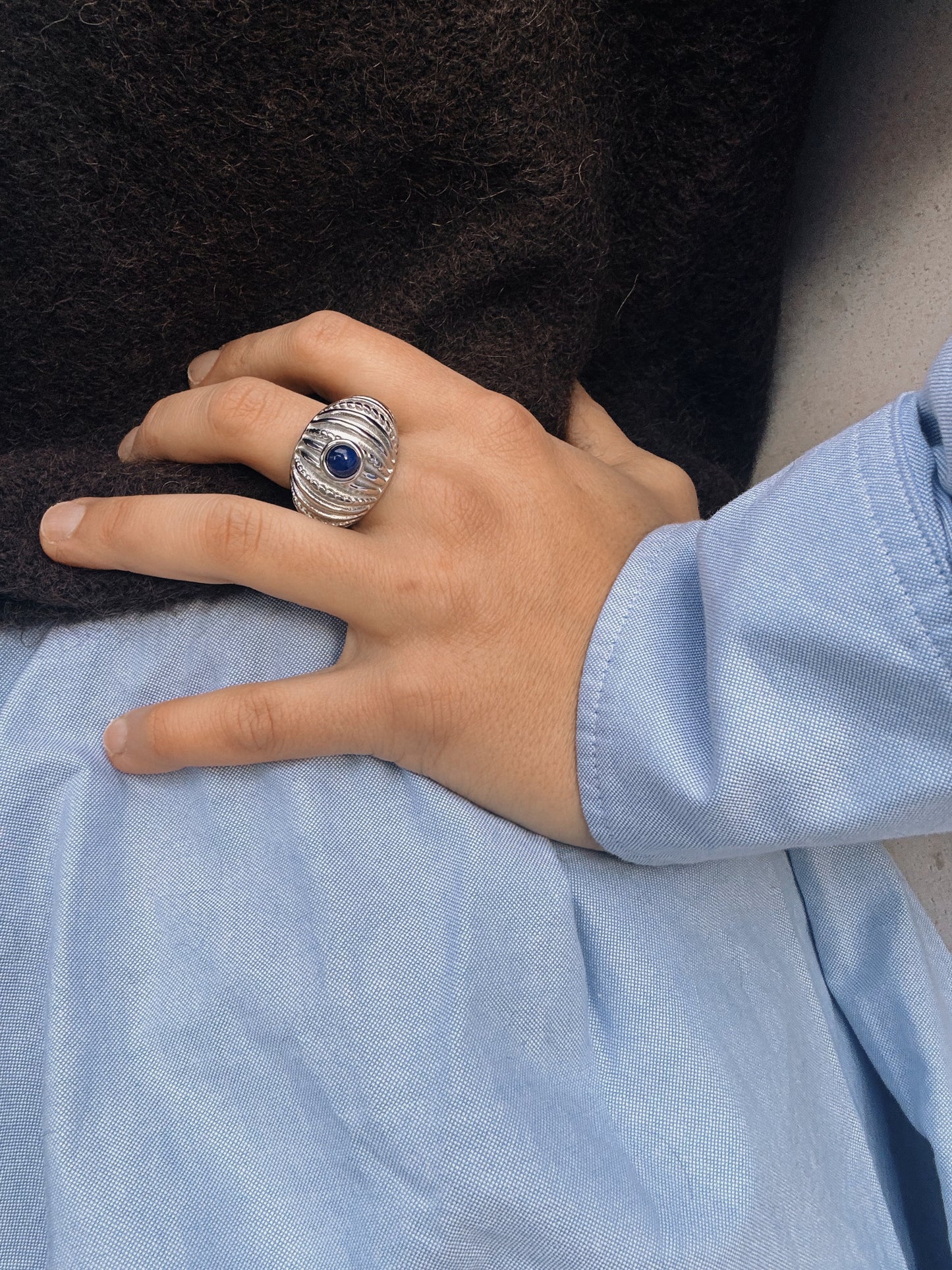 Blow your horn ring.